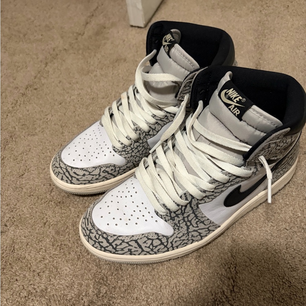 Nike Air Men’s Sneakers - White and Black